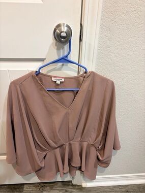 ANDREE BY UNIT Dusty Mauve V-Neck Peplum Blouse